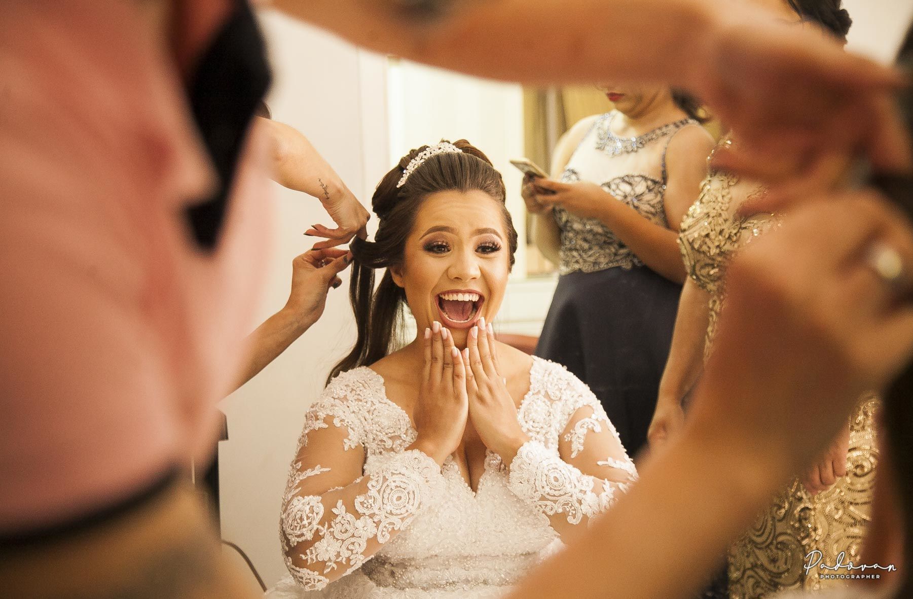 Foto Vestido de Noiva: como escolher o modelo perfeito pro grande dia? Foto Vestido de Noiva: como escolher o modelo perfeito pro grande dia? - Imagem 2