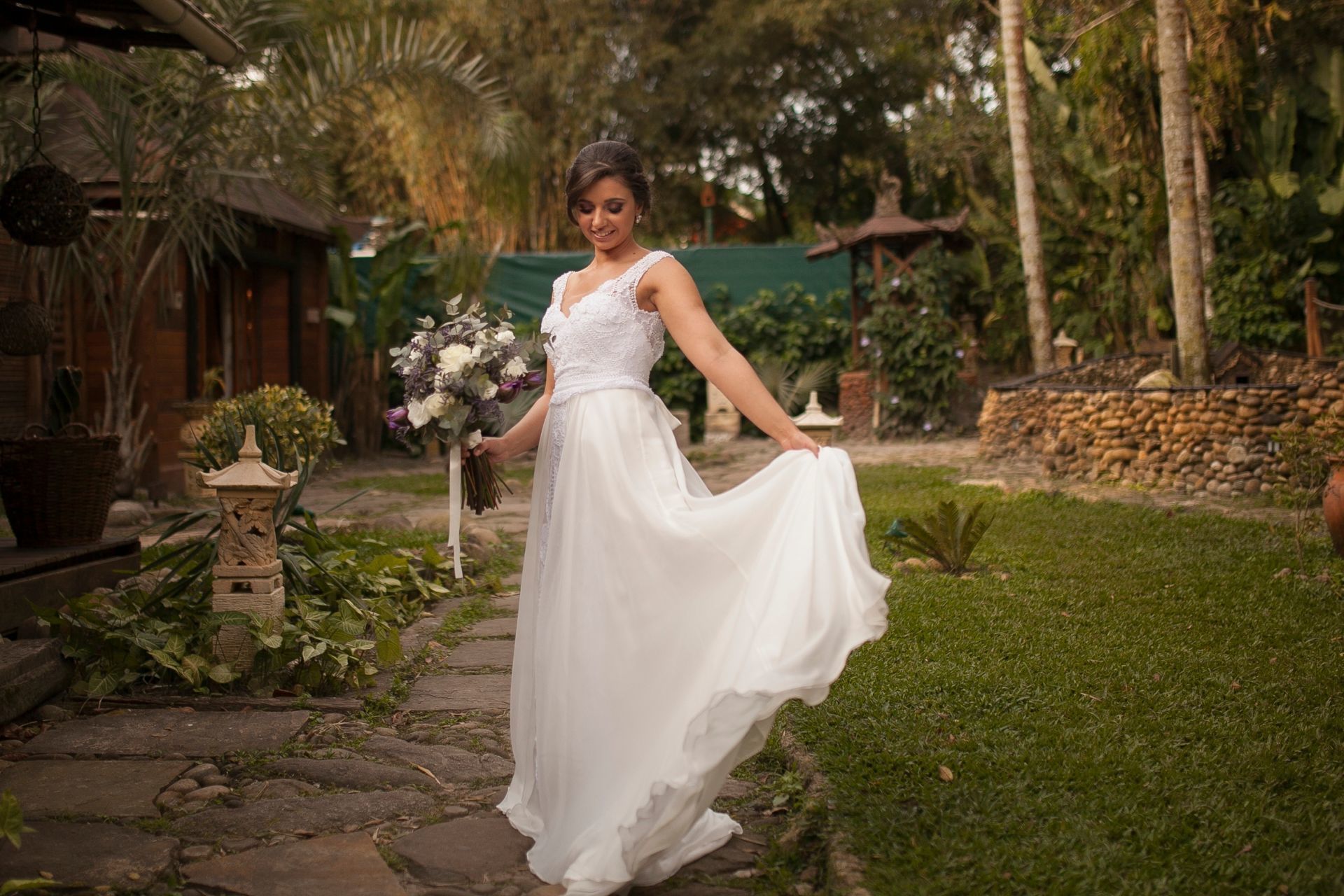 Foto Vestido de Noiva: como escolher o modelo perfeito pro grande dia? Foto Vestido de Noiva: como escolher o modelo perfeito pro grande dia? - Imagem 12